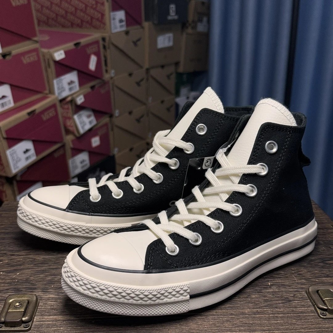 Fear Of God Essentials x Converse 70s 