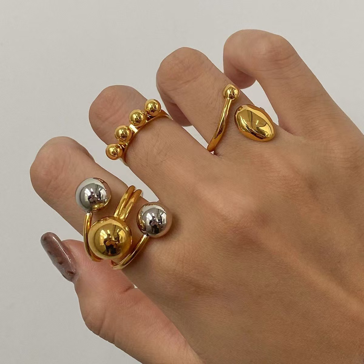 Amazon Explosive Staggered Ball Opening Ring Fashion Light Luxury Personalized Niche Design Stainless Steel Ring Jewelry