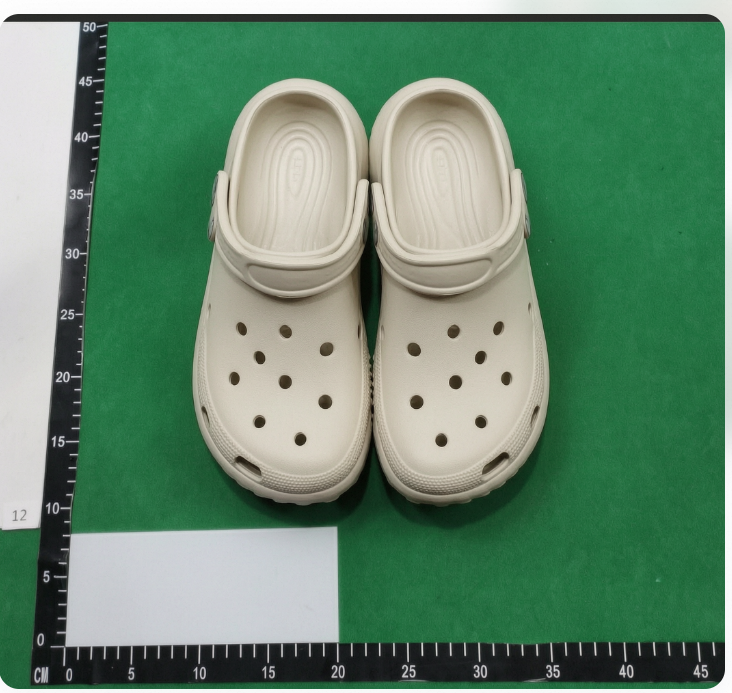 Cross经典云朵洞洞鞋女夏季外穿防滑沙滩增高厚底包头凉鞋wa:+1 (320) 436-7326