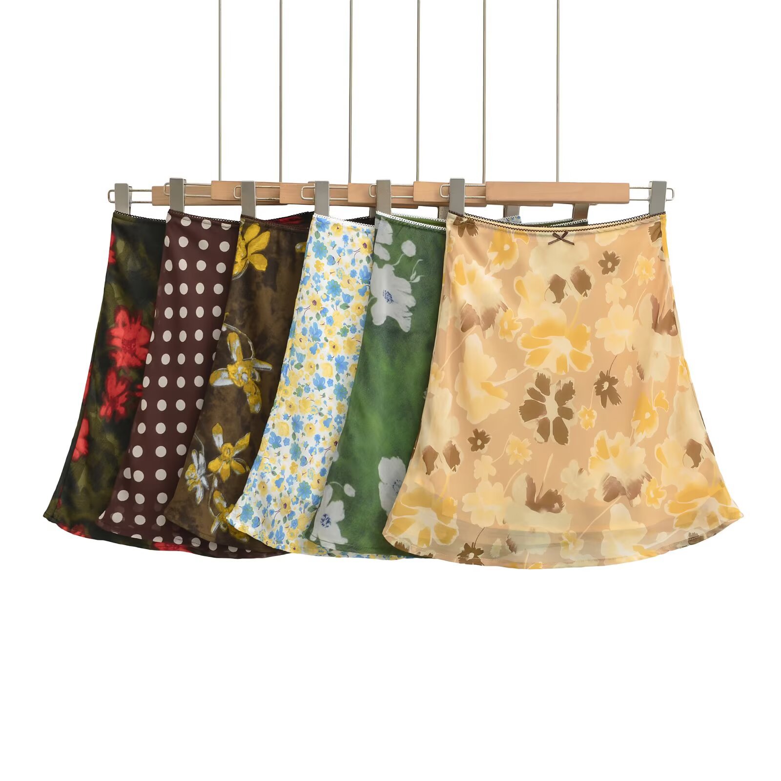 French-Style Vintage Oil Painting Three-Dimensional Embossed Print A-Line Slimming Skirt, Elegant Hip-Hugging Slimming Drapey Short Skirt