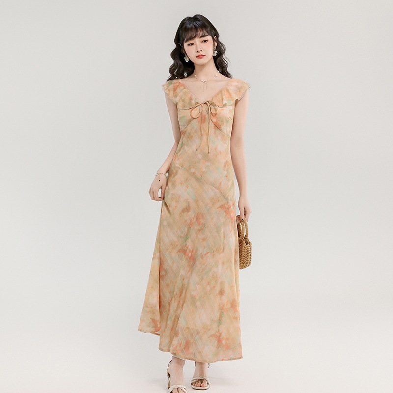 Actual Shot of the New Summer Style French-Style Gentle and Feminine Elegant Long Dress with Ruffled Sleeves