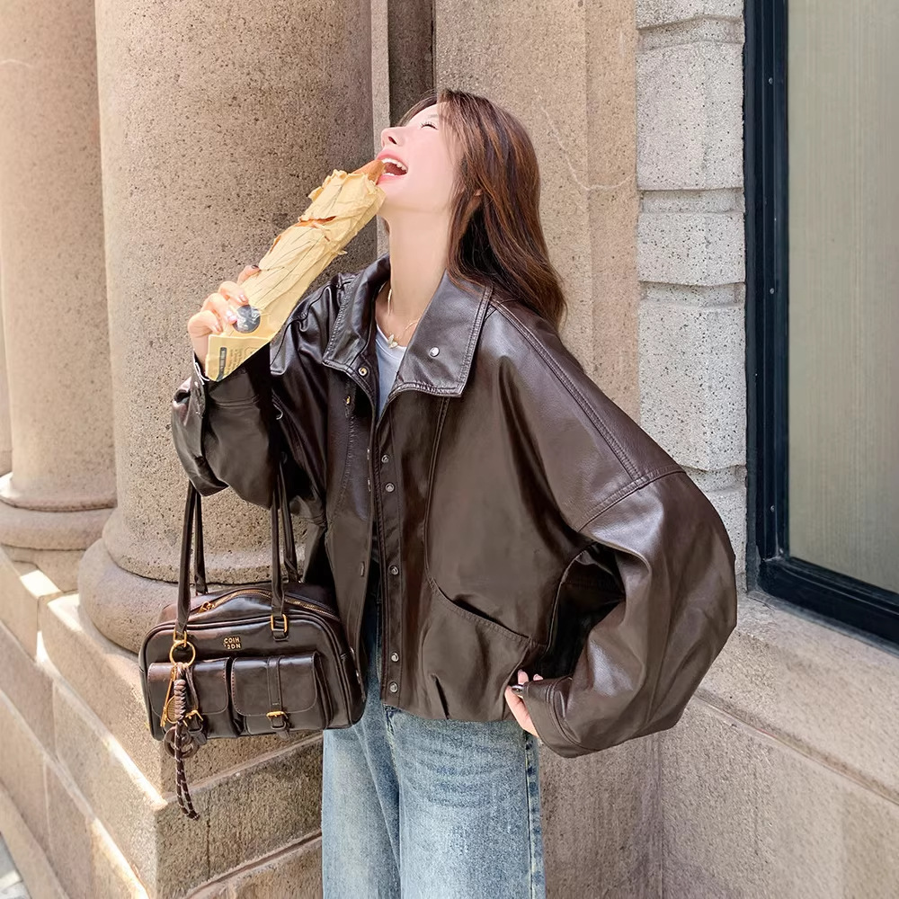 Melard Coffee-Colored Stand-Collar Leather Jacket for Women, Autumn 2026 New Vintage High-End Street-Style Biker Jacket