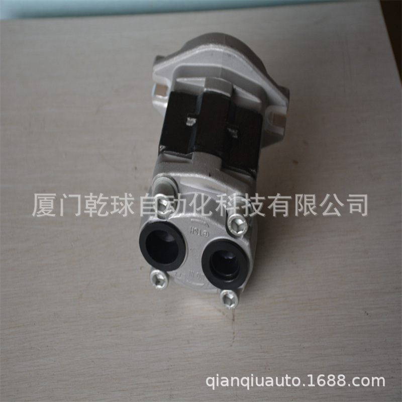 On the plate it SHIMADZU gear pump YP10-25-25L644 Japan Shimadzu manufacturers to make profits.