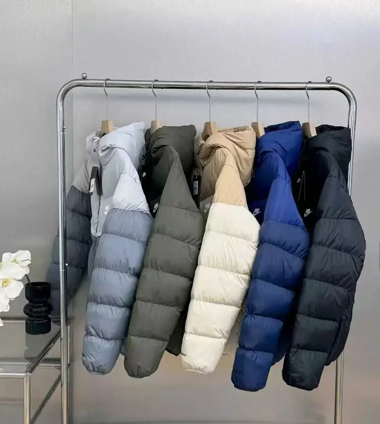 25 High Quality Small Hook Hoodie with Thick Velvet and Printed Logo for Casual Sports, High Fluffy Cotton Clothes for Couples