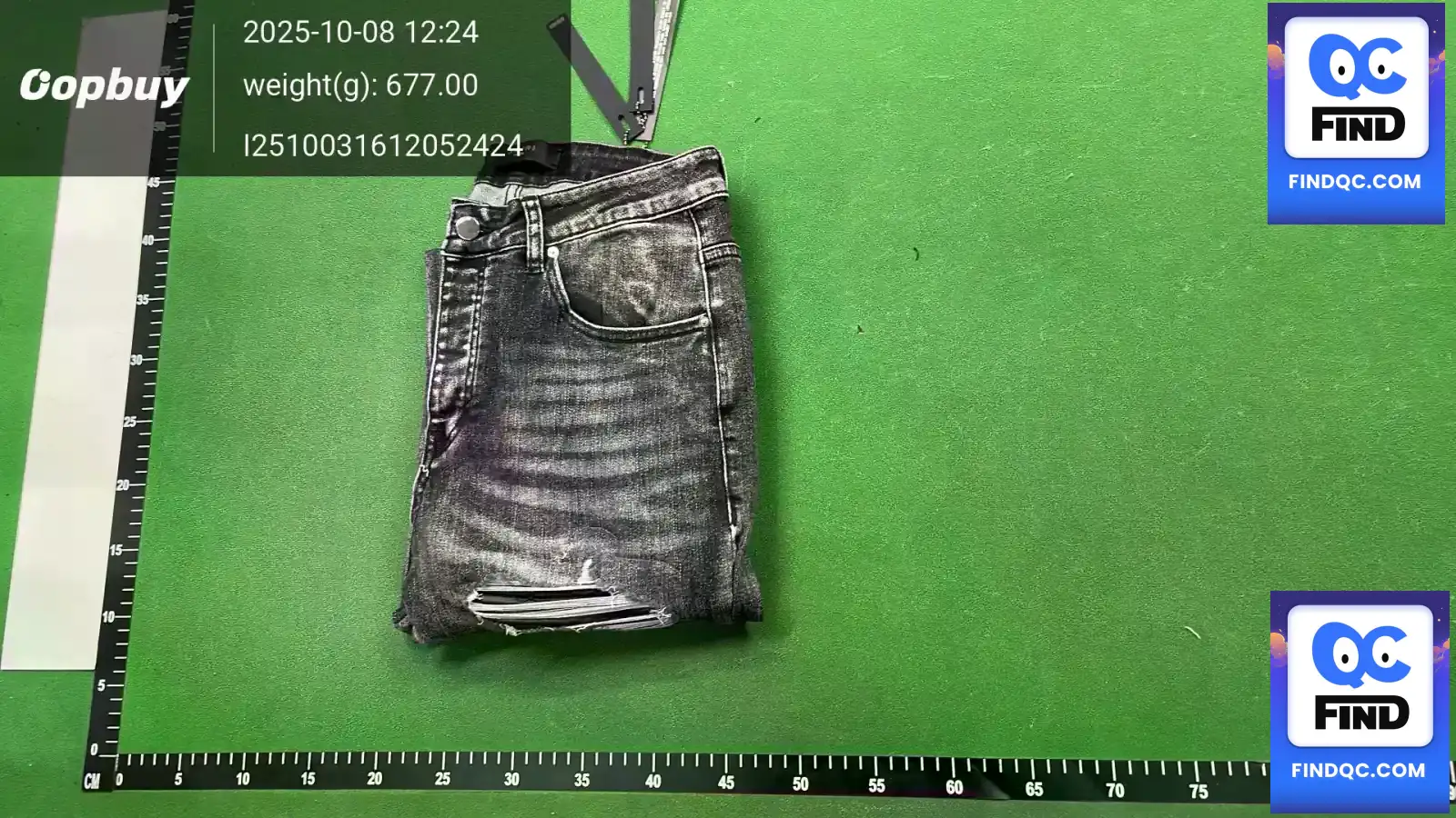 Distressed Straight Leg Jeans Black
