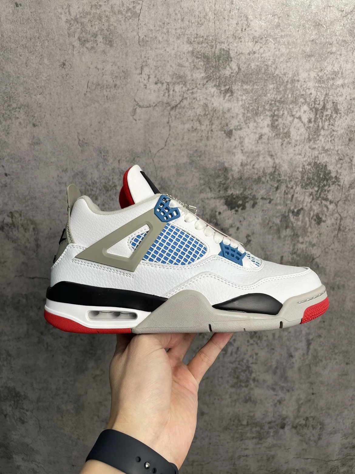 Spot pure original aj4 red and blue mandarin duck mid-help air cushion top layer cowhide wear-resistant retro basketball shoes for men and women campus all-match casual sports shoes