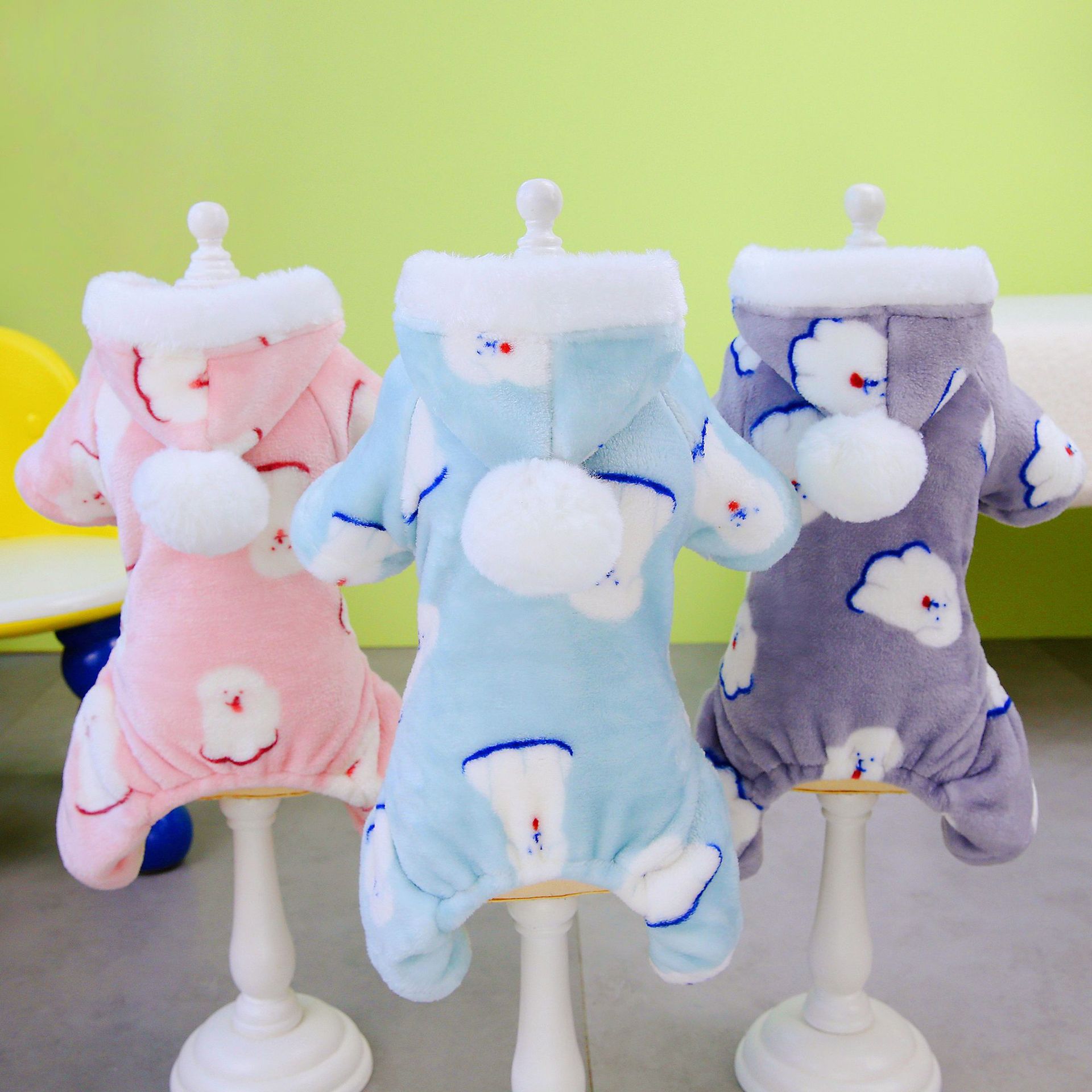 Pet clothes autumn and winter clothes dog clothes Teddy cat pet clothes winter New 23 puppy four-legged fleece