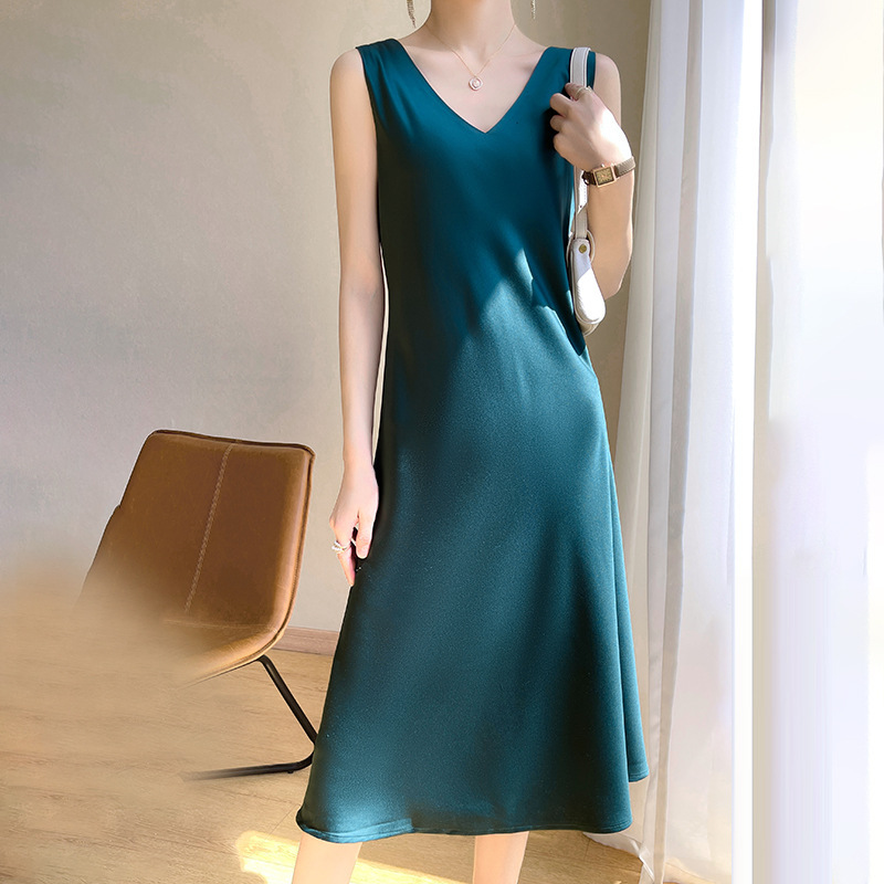 Temperament Commuter Spring/Summer Suit with Satin Silk 2023 Sling Dress Silk Acetate V-Neck Sling Dress