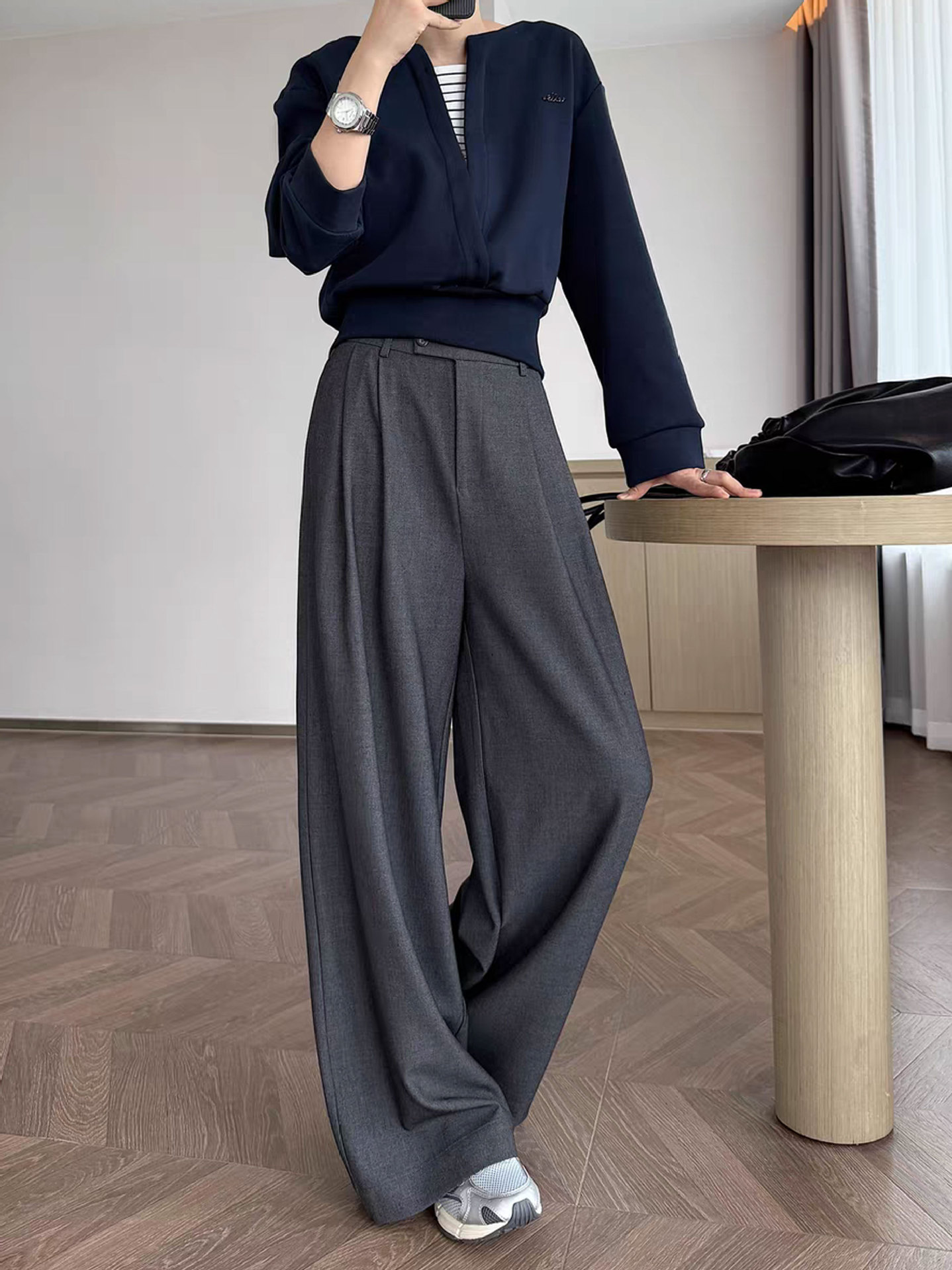 26 Spring Tencel Merino Wool High-Waisted Loose Straight-Leg Lazy Old Money Style Suit Pants with Draping Effect Wide-Leg Pants 25767