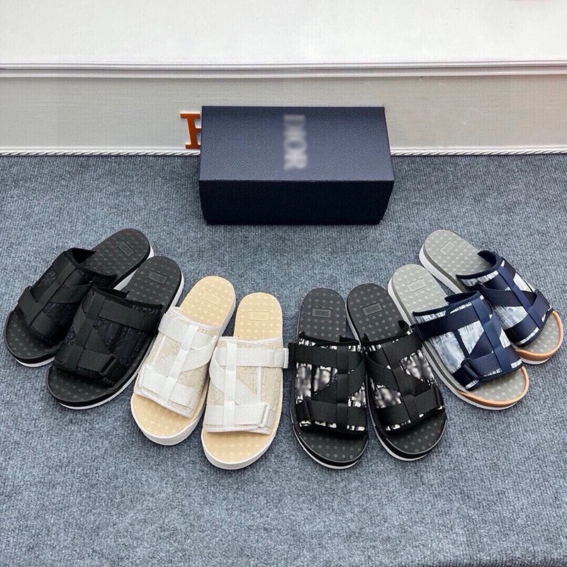 LIKOR Sandals