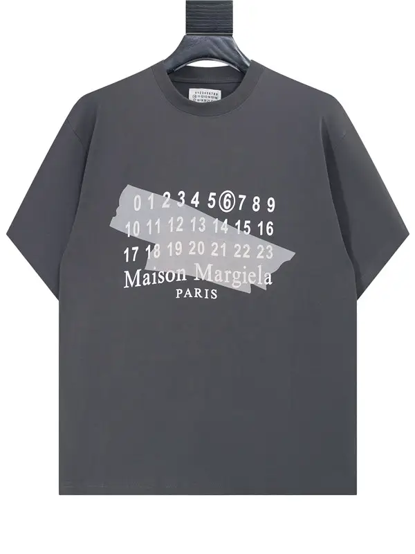 2025 New Summer Short-Sleeved T-Shirts for Men and Women, Same Style for Couples, Loose, Casual, Versatile, Trendy Brand Tops