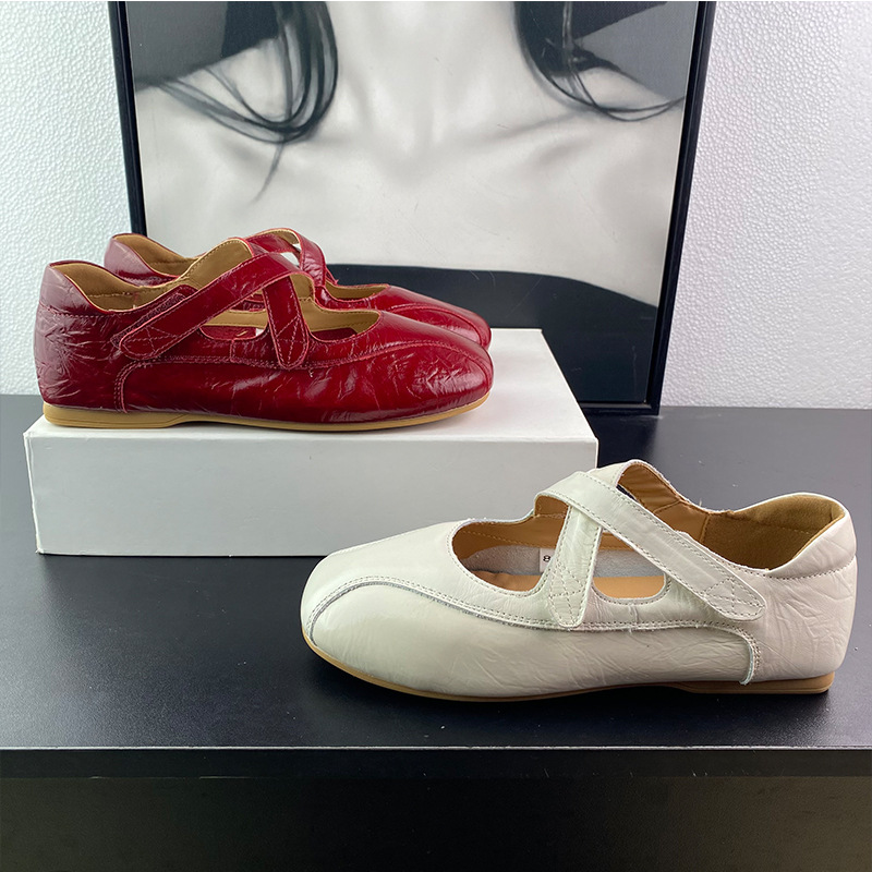 First-Layer Cowhide Retro Soft-Soled Shallow-Mouth Mary Jane Shoes for Women 2026 Summer New Style Comfortable and Versatile Casual Ballet Shoes