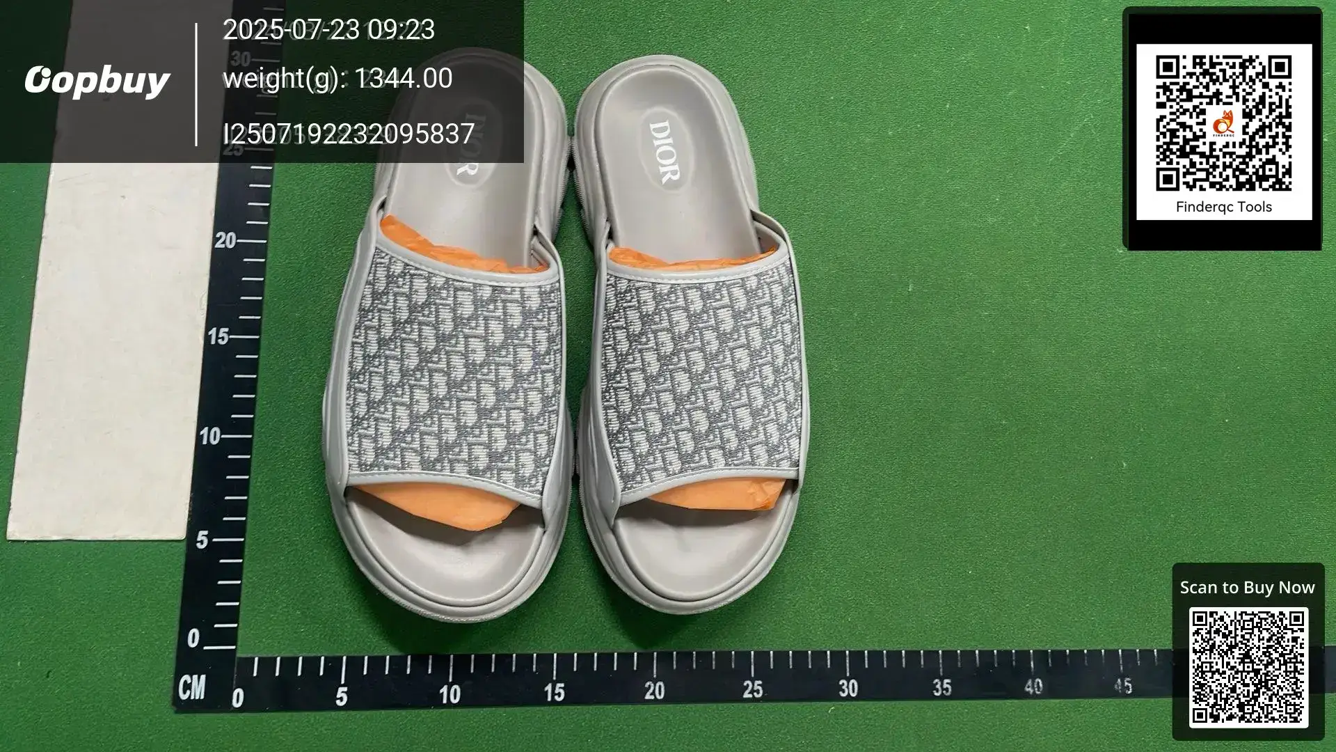 European Station Light Luxury Trendy New Slippers Men's All-match One-line Shops Casual Outdoor Non-slip Wear-resistant Thick Bottom Sandals