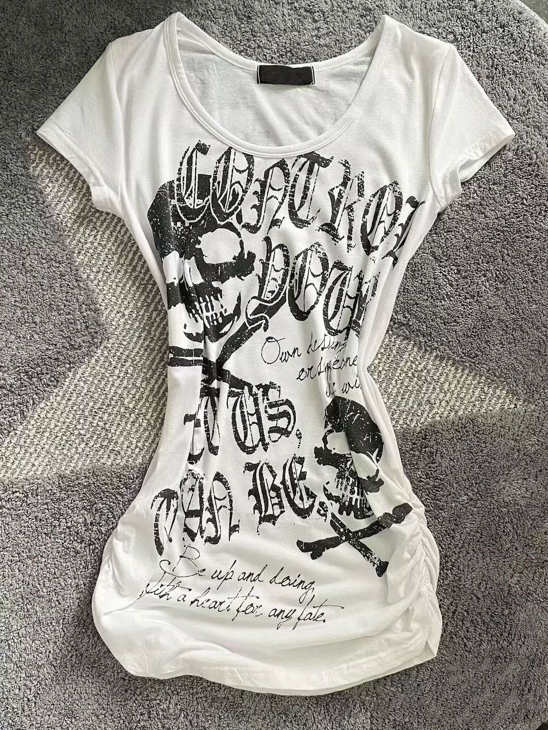 Vintage vintage vintage vintage collection with waist cinching, slim fit, punk rock short sleeved, American black skull top, women's T-shirt