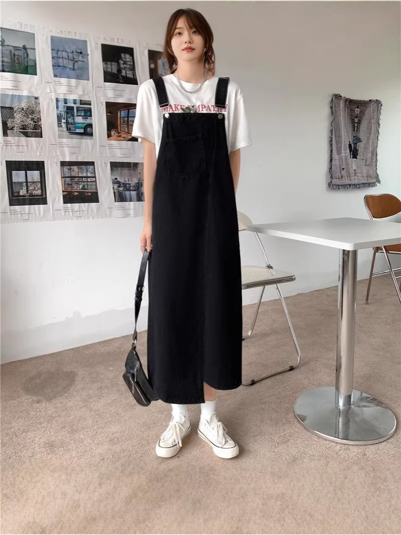 Plus-Size Women's Skirt, New Spring Style, Denim Suspender Skirt for Pear-Shaped Body, Loose and Slimming Long Dress