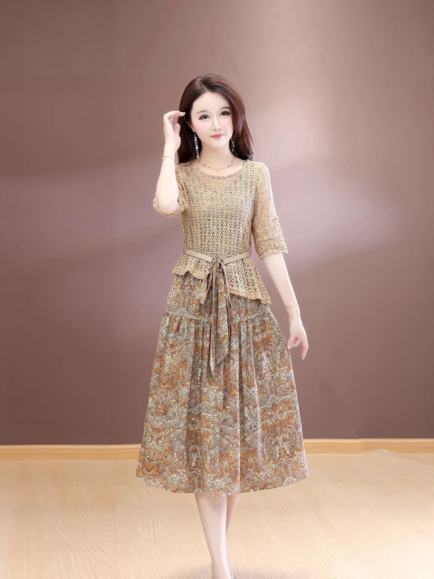 Trendy Printed French-Style Two-Piece Dress for Women, 2026 Summer New Model, Elegant Slim-Fit Fashionable Over-The-Knee A-Line Dress