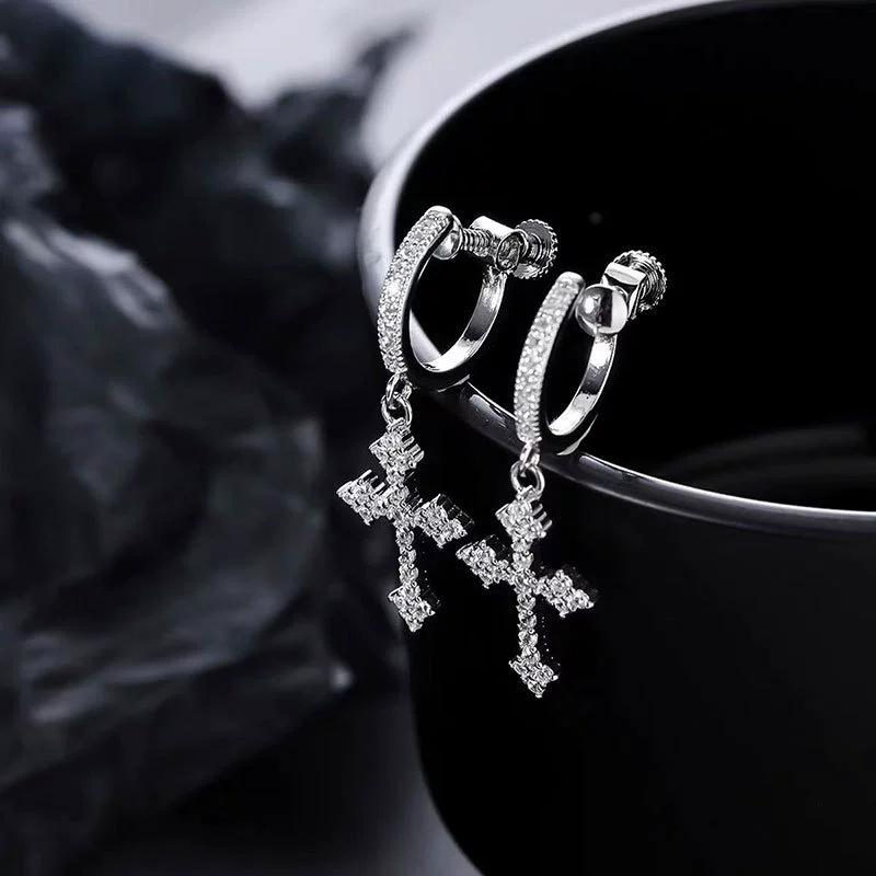 Full Diamond Cross Screw Ear Clip Men's Trendy High-End Zircon Ear Buckle European and American Creative Hip-Hop Style Single Ear Accessory