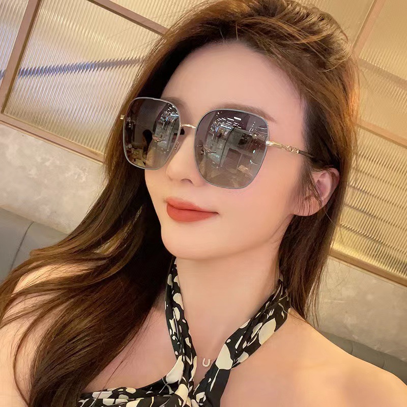 2026 New Style Sunglasses for Summer, Slimming for Big Faces, Fashionable for Women, Suitable for Beach Outings, Uv Protection