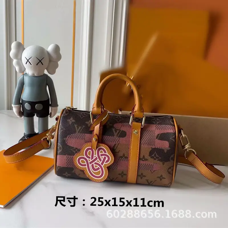 Louis Vuitton Speedy Bandouliere 25 Bag Monogram Camouflage Pink