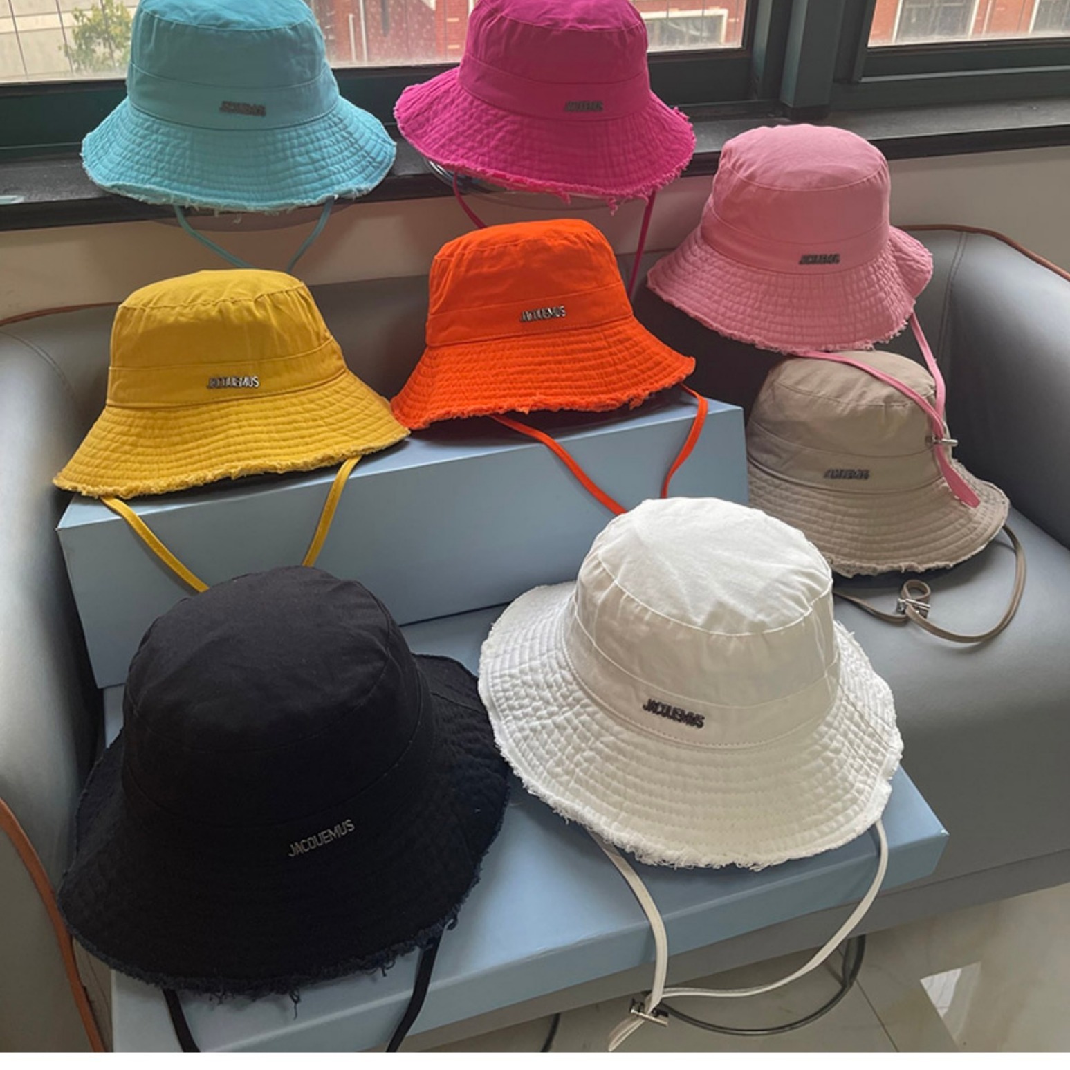 Jacquemus White Bucket Hat