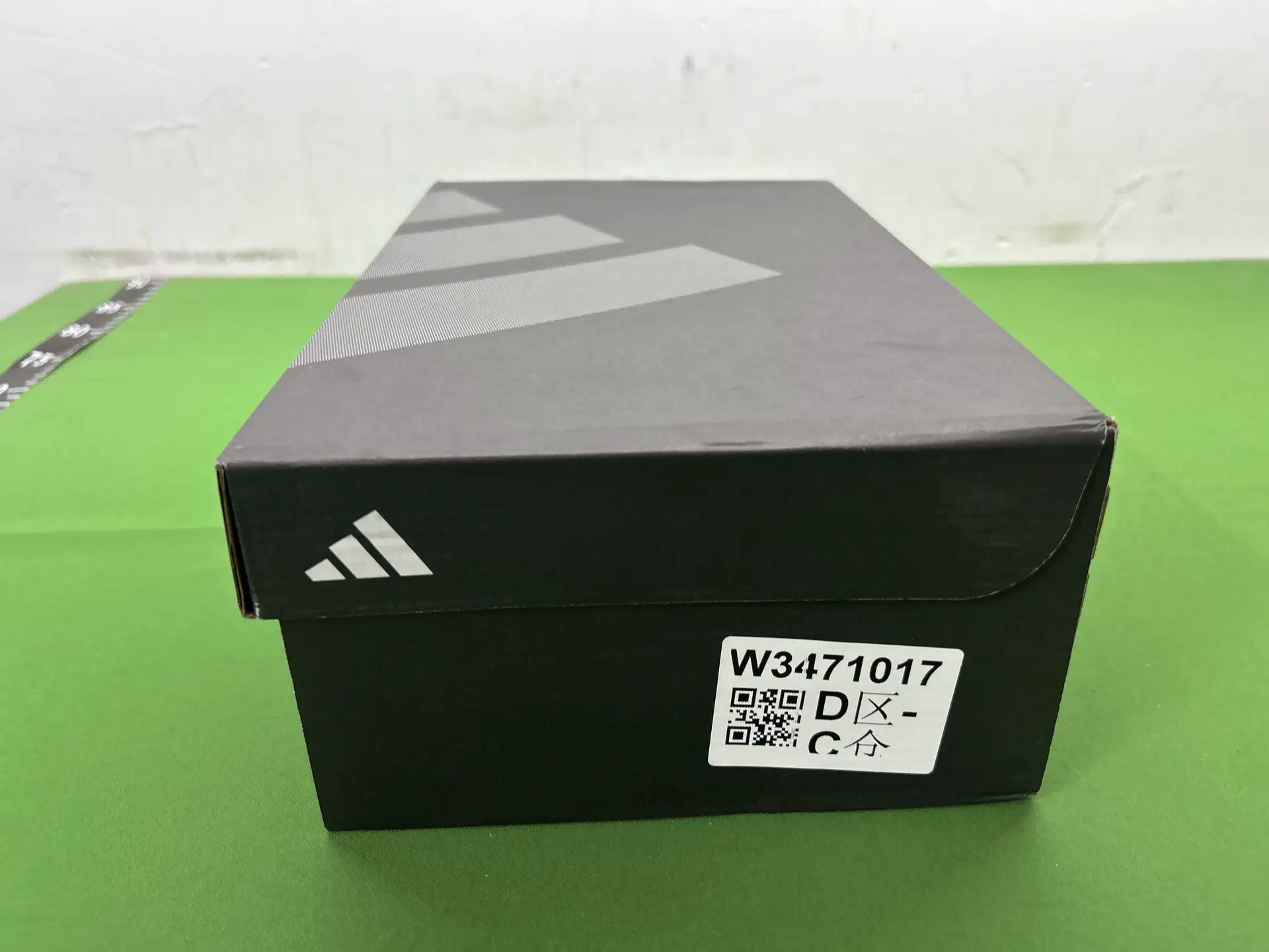 Manufacturer Wholesale Export Cross-Border Assassin 16Th Generation Messi F50 Youth Student Ronaldo Sports Amazon Football Shoes