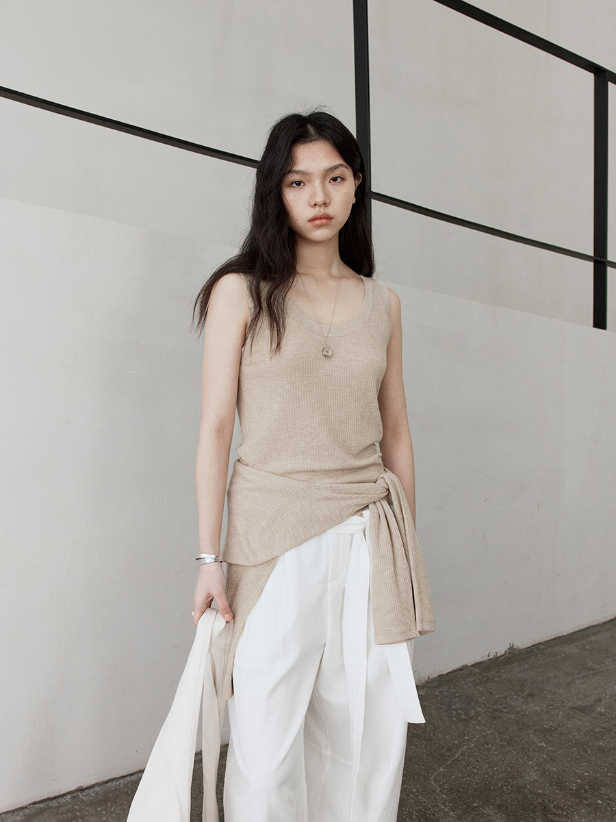 Love and Nancy Thirteen Lines 2026 Spring/Summer Korean Slim Fit U-Neck Lyocell Knitted Vest 04256