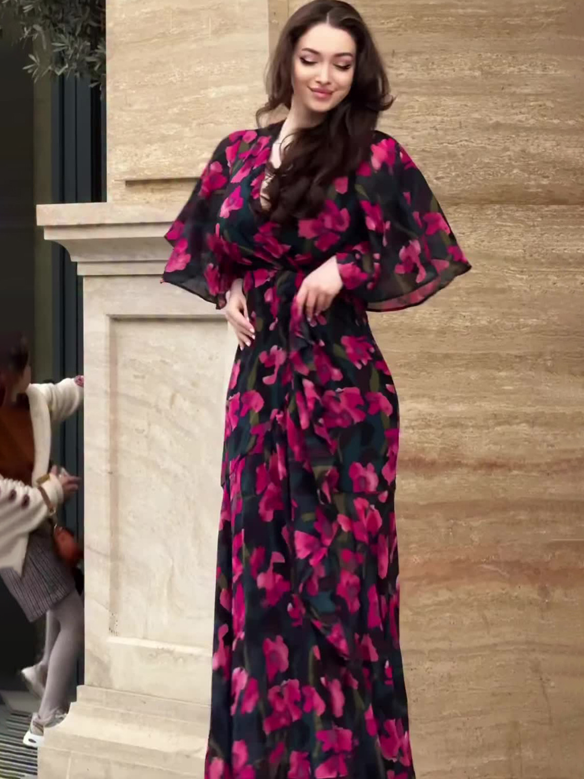 European and American Amazon Cross-Border 2025 Summer New Retro Sexy V-Neck Short-Sleeved Long Skirt Gorgeous Dress for Women