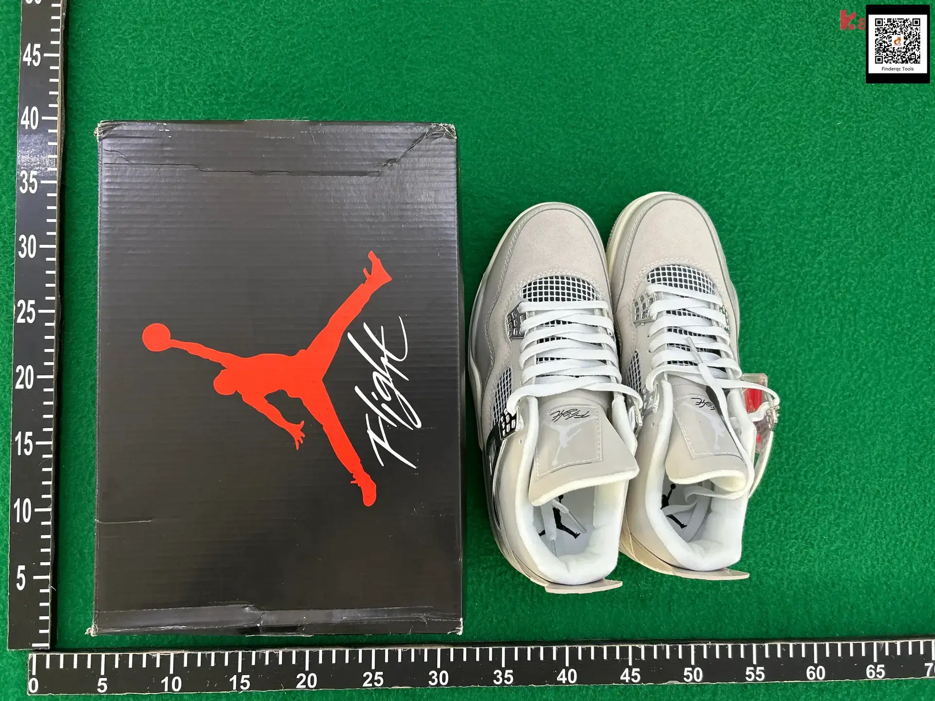 Putian Shoes Company Grade Platinum Button New Black Red Electric Mother Yellow Red Cement White Blue Joe Men's and Women's Sports Basketball Shoes