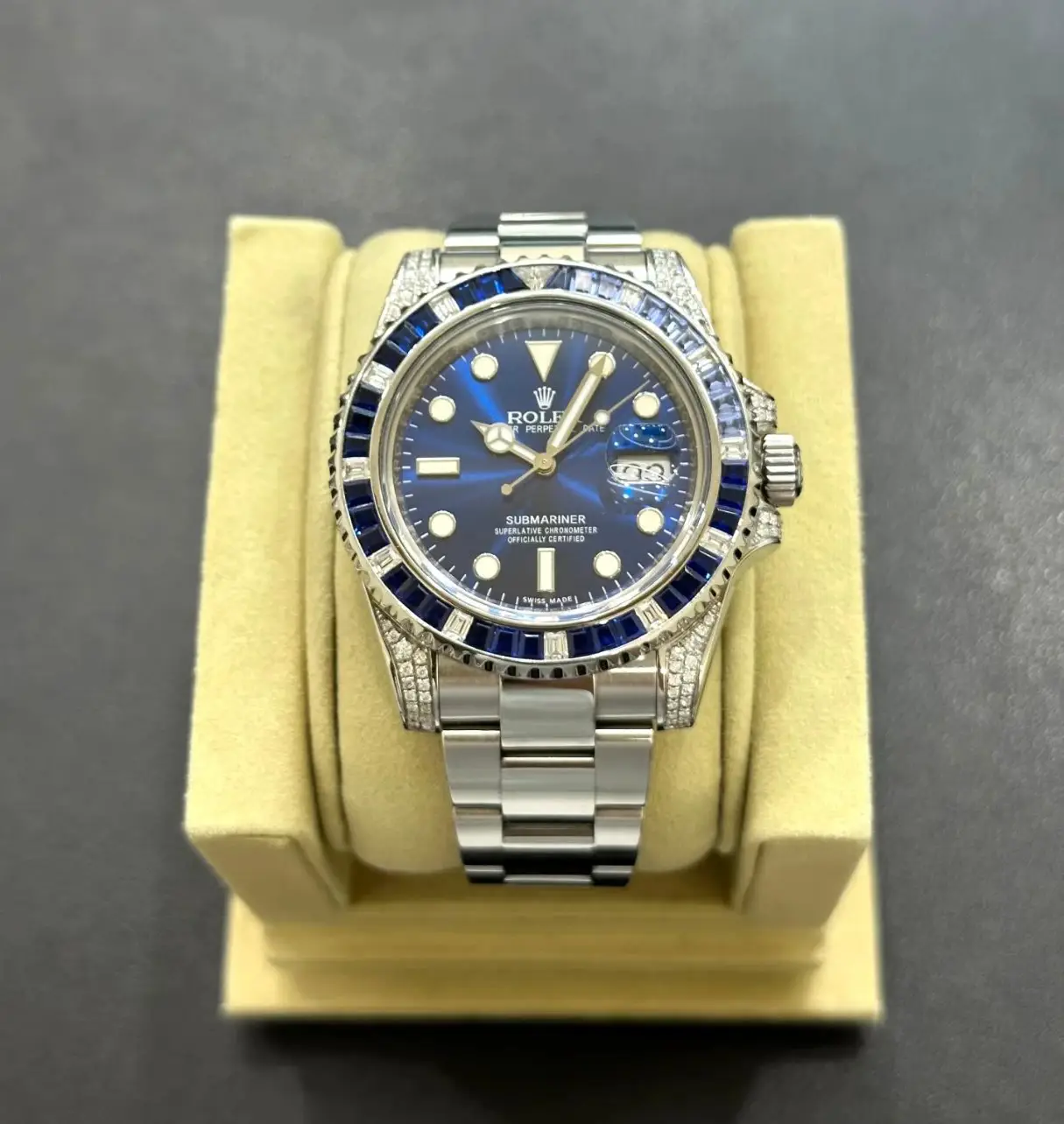 l.l.s watch