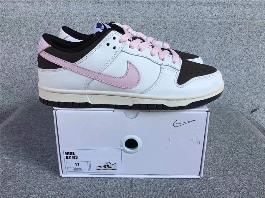 Nike Dunk Low
