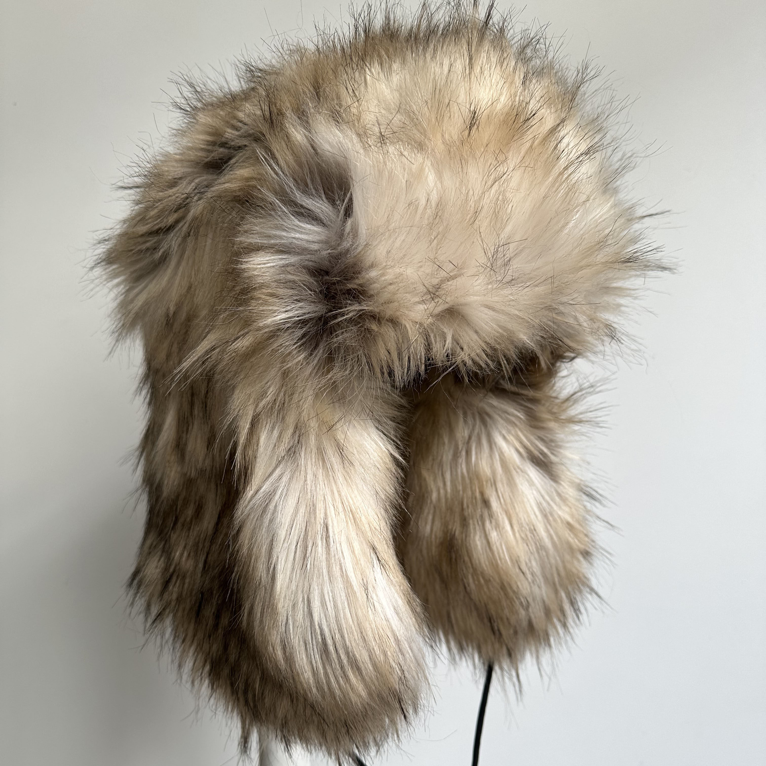 Winter Warm Lei Feng Hat, Thickened Outdoor Hat for Men and Women in Northeast, Cold-Proof, Windproof, Ear-Protecting for Cycling, Fur Ski Hat, Korean Style Foto QC de TAOBAO na Qualit.ly