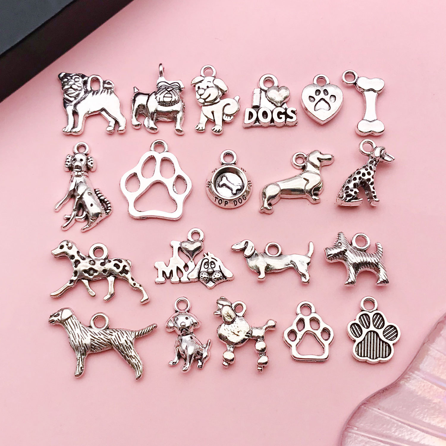 Cross-border New Product Mix 20 Animal Series Cute Dog Alloy Jewelry Pendant Pendant Necklace DIY Dog Pendant