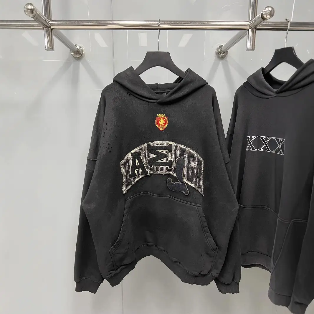 Paris B Manchester United Joint Badge logo Standard Washing Water Grinding Hole Hand-painted Craft Hooded Terry sweater