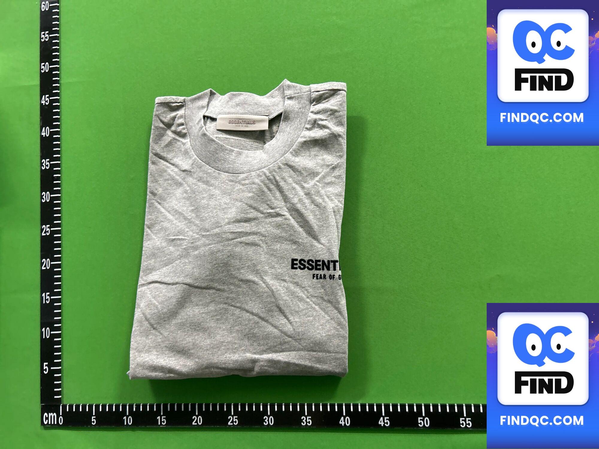 ESSENTIALS FEAR OF GOD T-Shirt — QC-foto 3