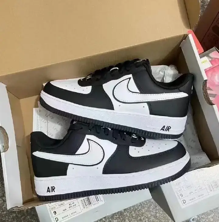 Nike Air Force 1 Low Black White