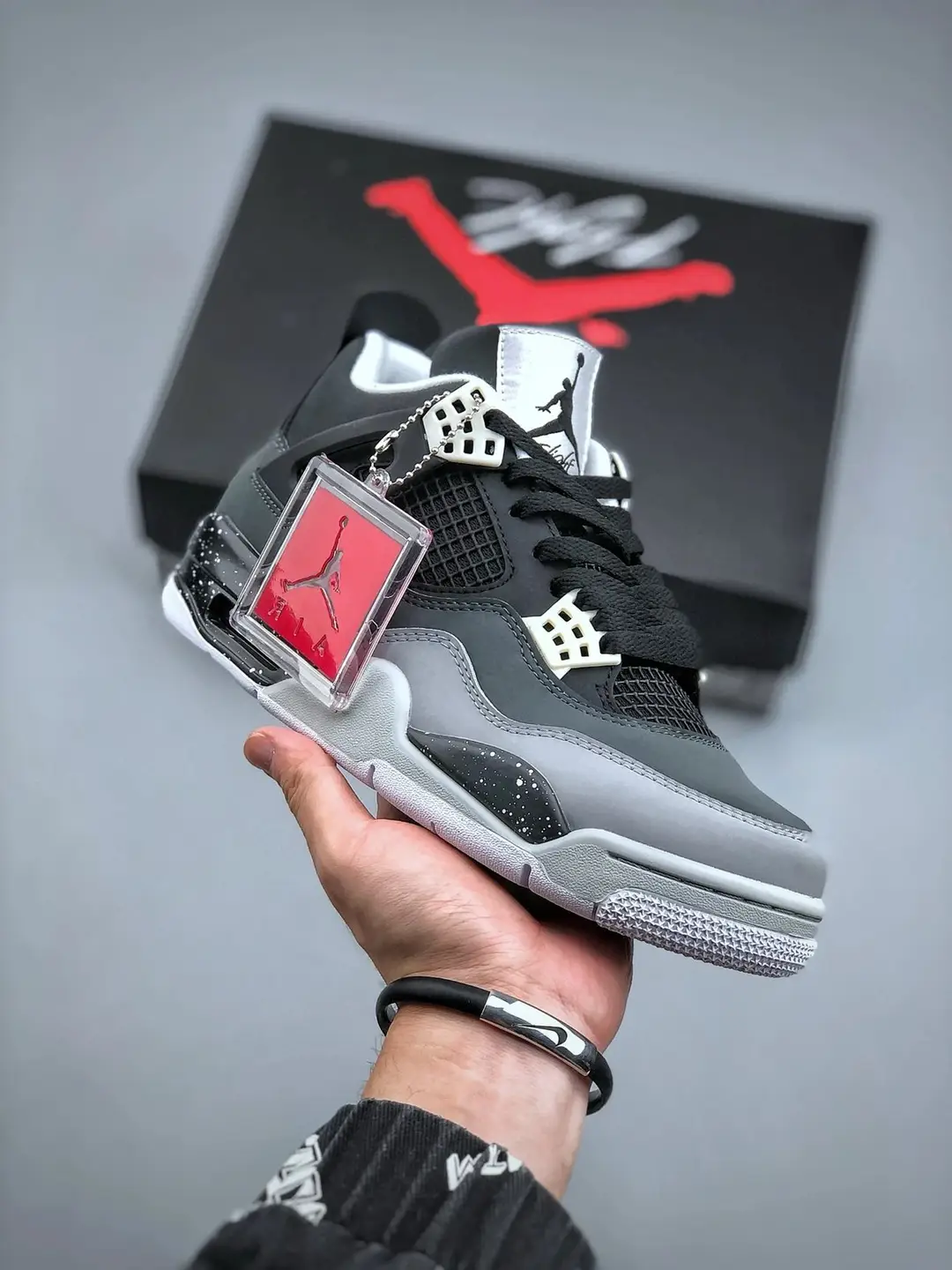 Jordan Air Jordan 4 Retro Fear 恐惧 舒适日常 中帮 复古篮球鞋 男女款 黑色