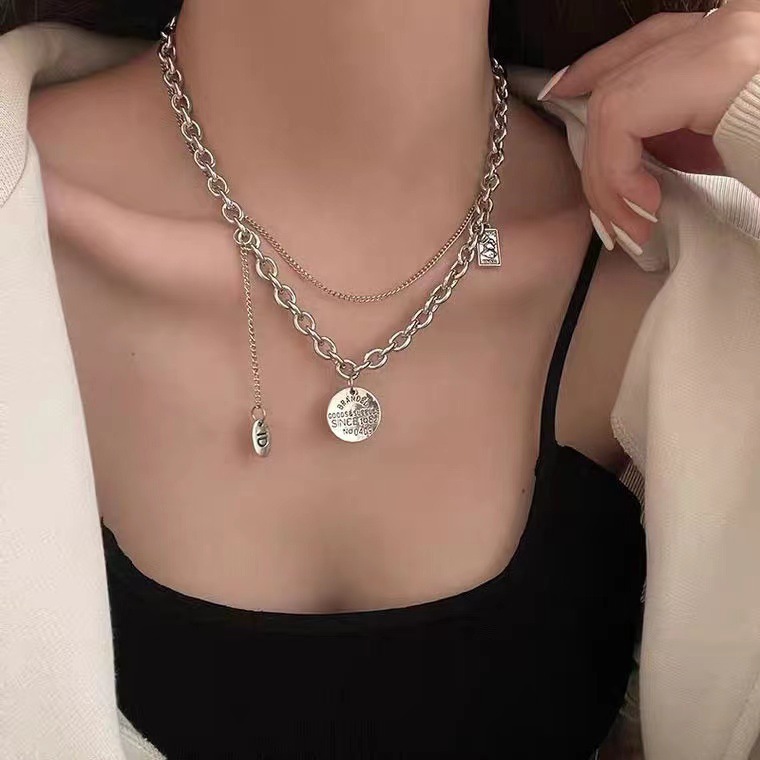 European and American double-layer retro hip hop coin portrait pendant necklace female versatile small round brand letter accessories clavicle chain