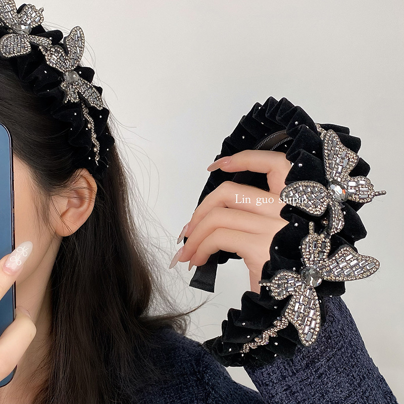 Face-Reducing Age-Reducing Pleated Bow Headband Autumn and Winter New Classic Black Headband Niche Heightening Skull Headband