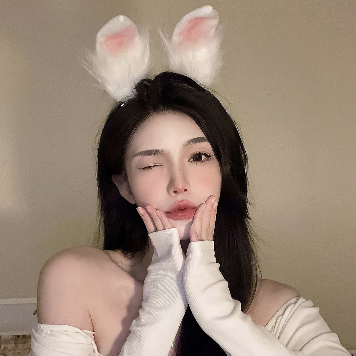 Plush Rabbit Ears Headband Hair Accessories Wholesale Women Christmas Headwear Year of the Rabbit Headband Internet Celebrant Lolita Bunny Headband