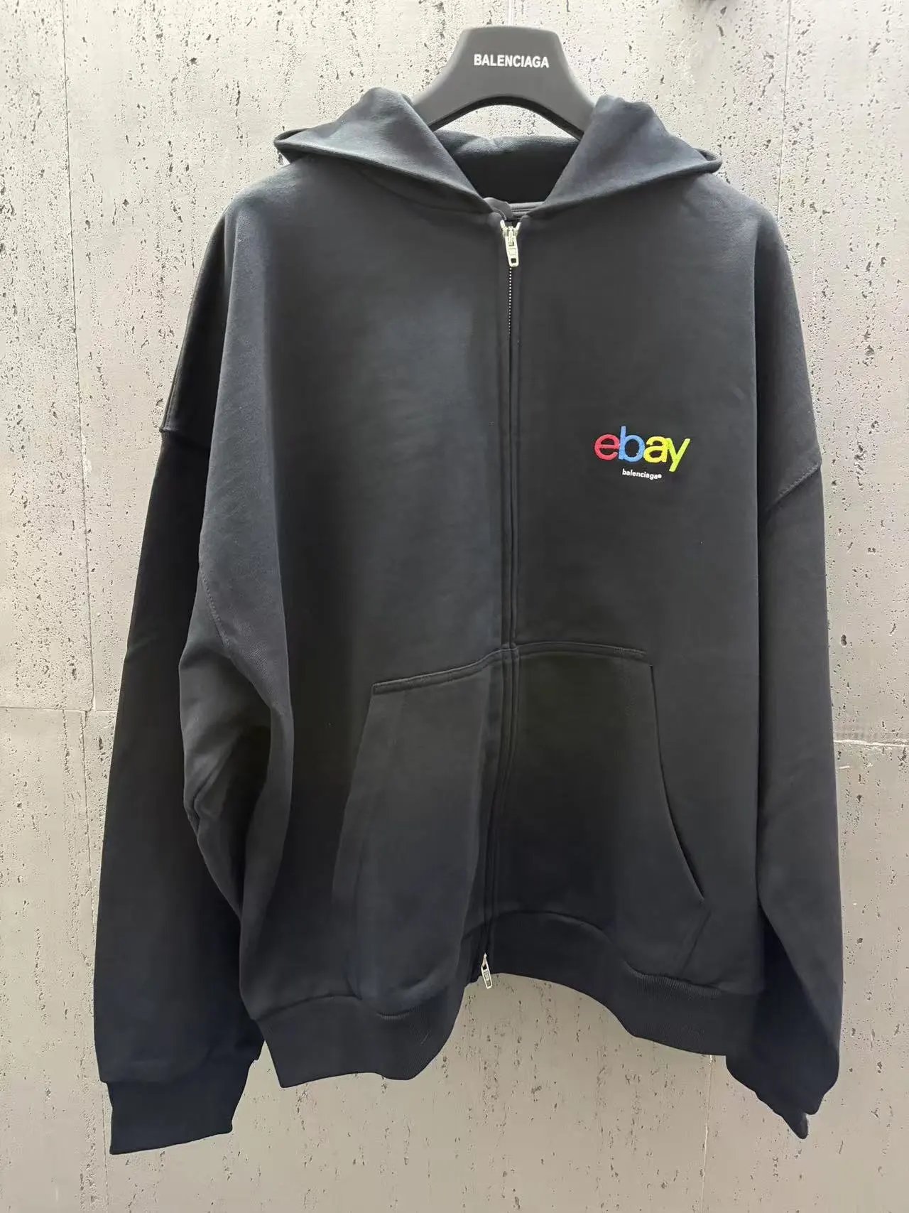巴黎EBAY拉链帽衫