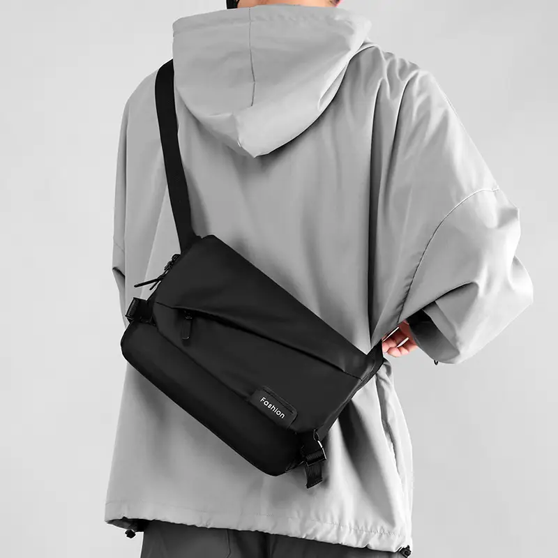 Men 2025 New arrival Nylon Crossbody Shoulder Bag Fashion Multi Compartment Men's Bag Large Capacity Work Clothing Casual Messenger Bag