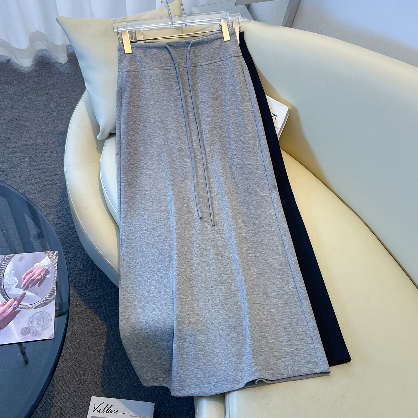 Lyocell Minimalist Style Mid-Length Skirt for Women 2026 Summer New Elastic Waist Back Slit Straight Skirt