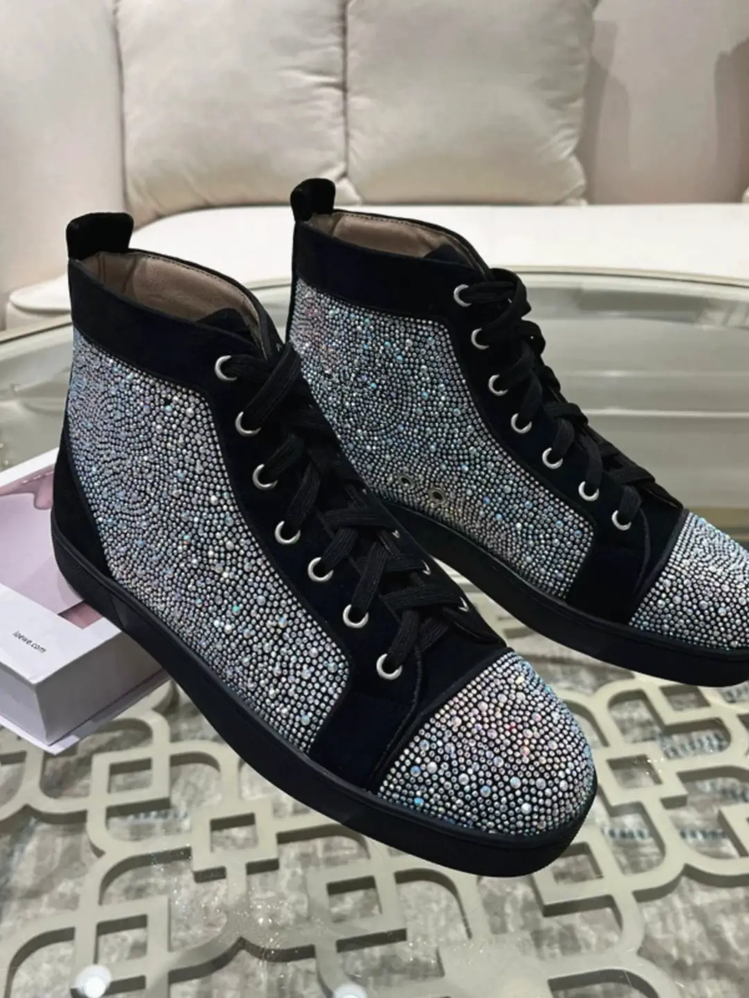 European Station 2024 Fall and winter New Cl Men's Shoes High Top Rhinestone Genuine Leather Red Bottom Fleece-lined Rivets Trendy Women Casual Sneakers