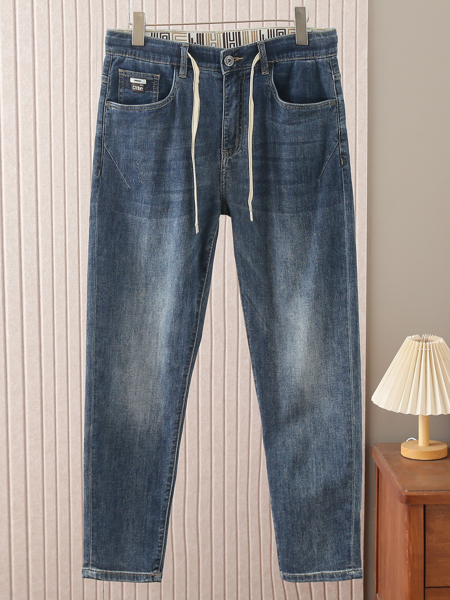 Men's Summer Thin Fashion Drawstring Elastic Waist Slightly Stretchy Casual Jeans 2W103