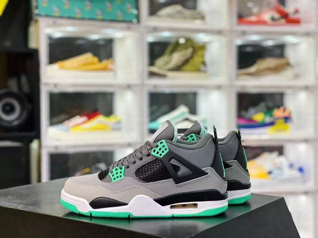 Air Jordan 4 Retro Green Glow aj4-AJS041