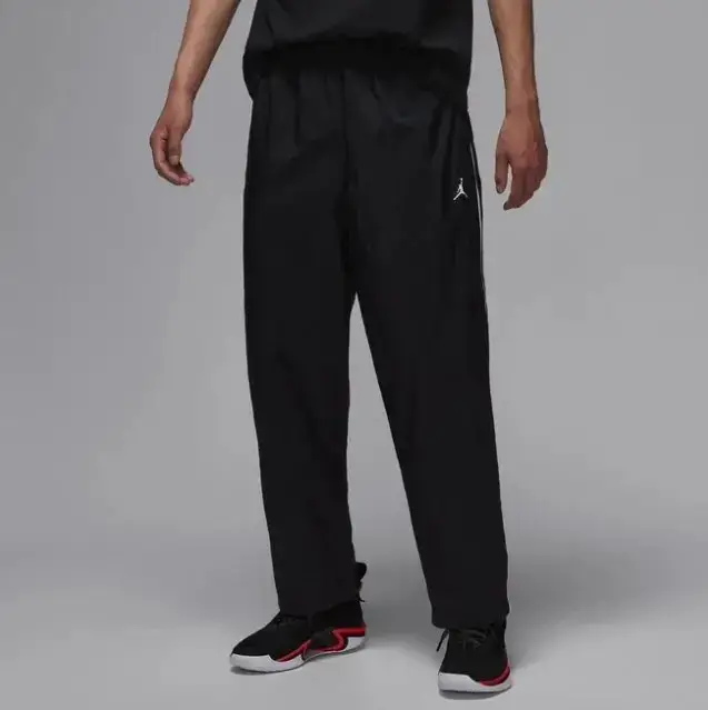 Jordan Sportswear Essentials Woven Pants Black