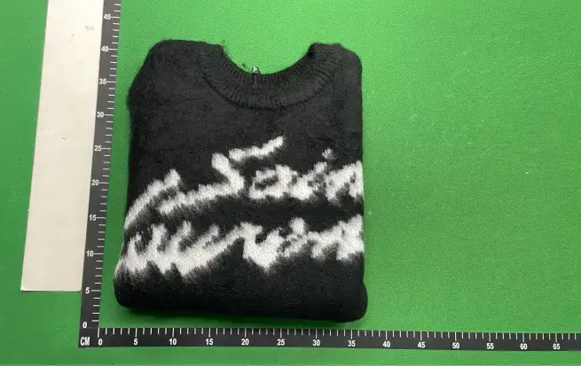 ys high quality seahorse hair long sleeve sweater (