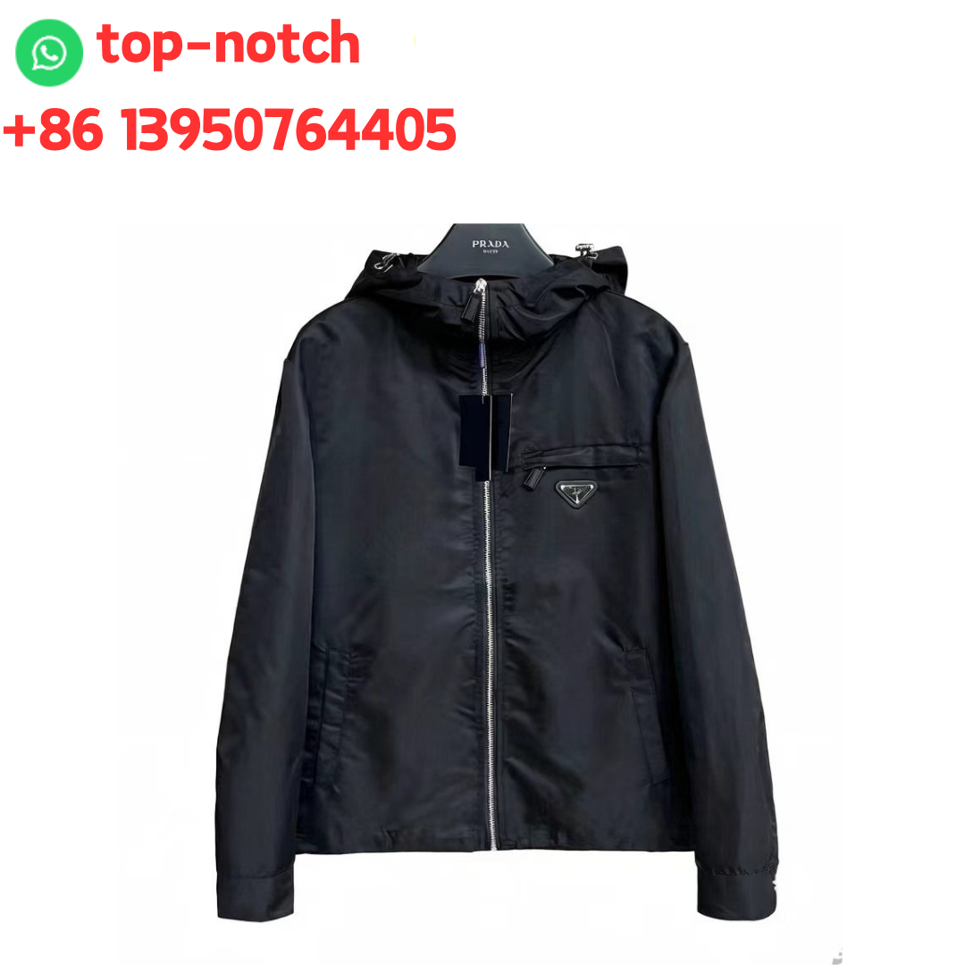 Prada Milano hooded jacket Foto QC de WEIDIAN na Qualit.ly