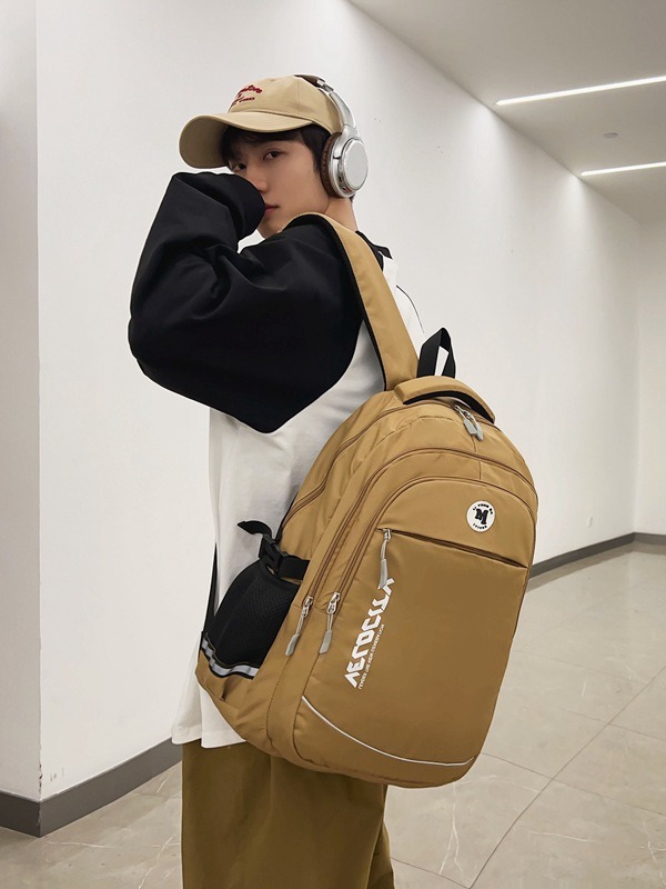 Simple Large-Capacity Casual Backpack, High-End Backpack for College and High School Students, Reinforced and Durable Multi-Functional Computer Bag