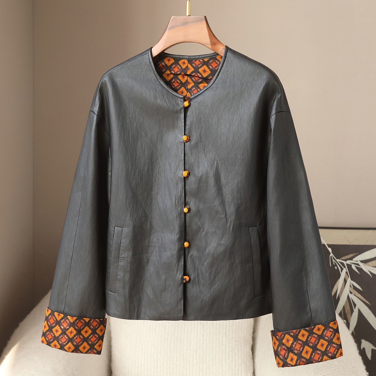 Small Quantity Fashion Clothing 2026 Spring New Style Versatile Round-Neck Chinese Style Pu Leather Jacket Reversible New Chinese Style Coat for Women